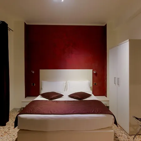 Couette-café Vatican 4*