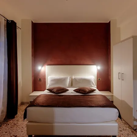 Vatican Couette-café 4*