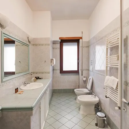 Vatican 4*